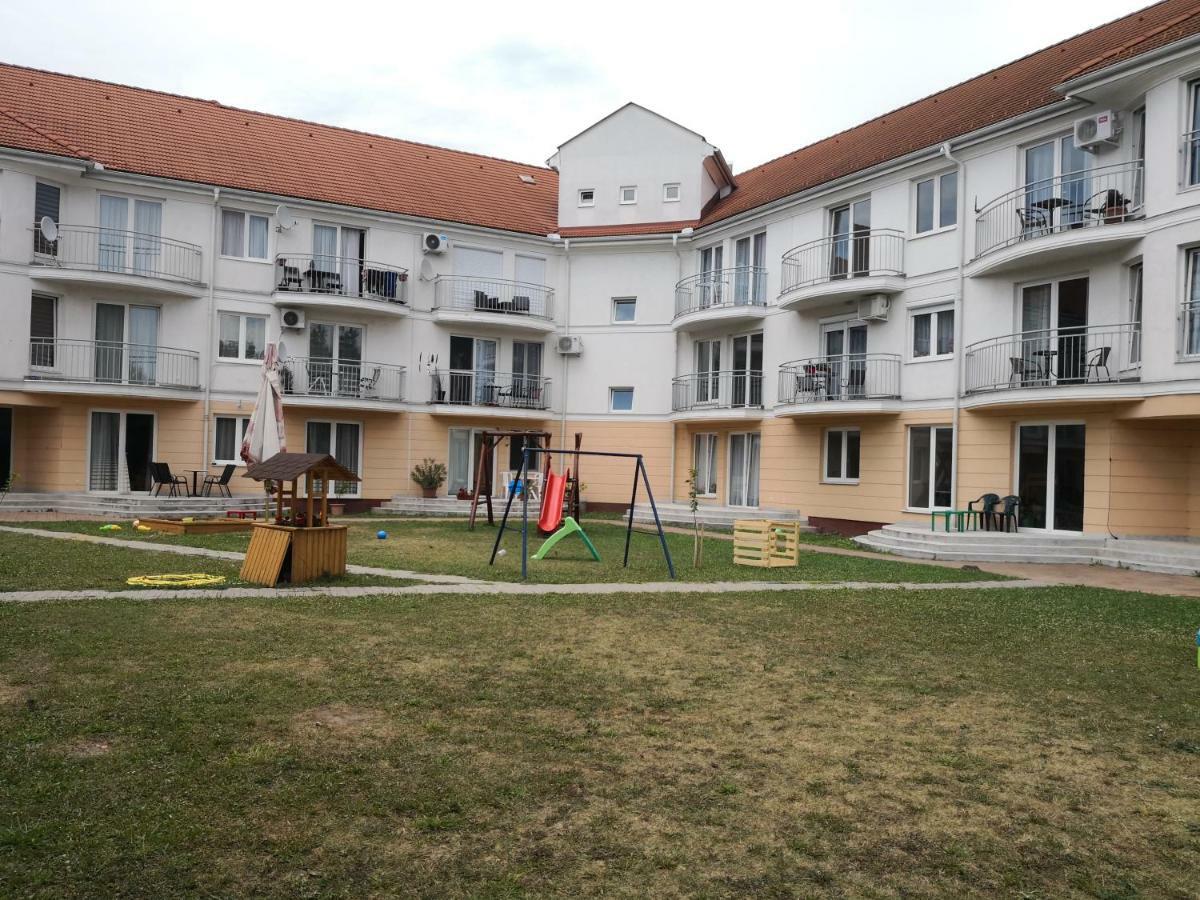 Freedom Apartman Hajdúszoboszló 외부 사진